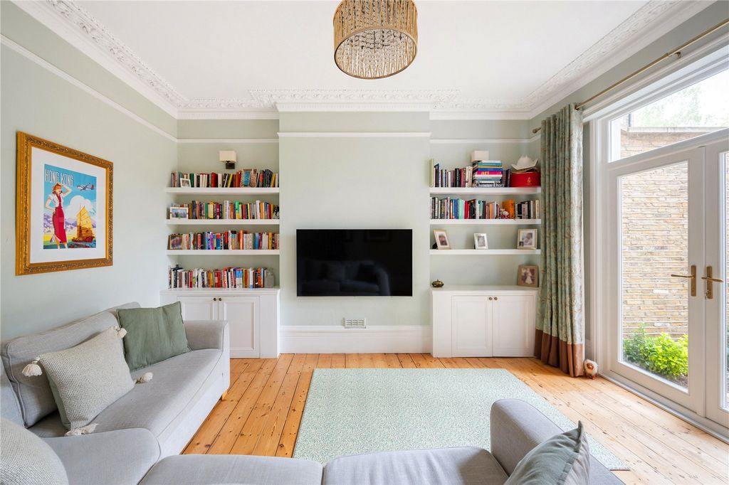 Property photo 2 of 24 Picture No. 45