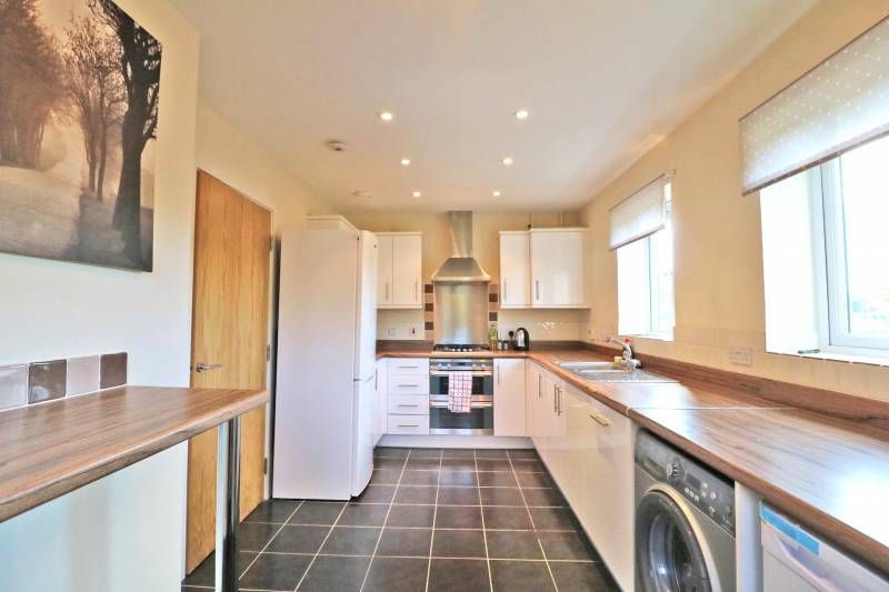 Property photo 1 of 4
