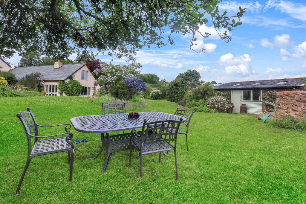 Property photo 3 of 31 Picture No. 55