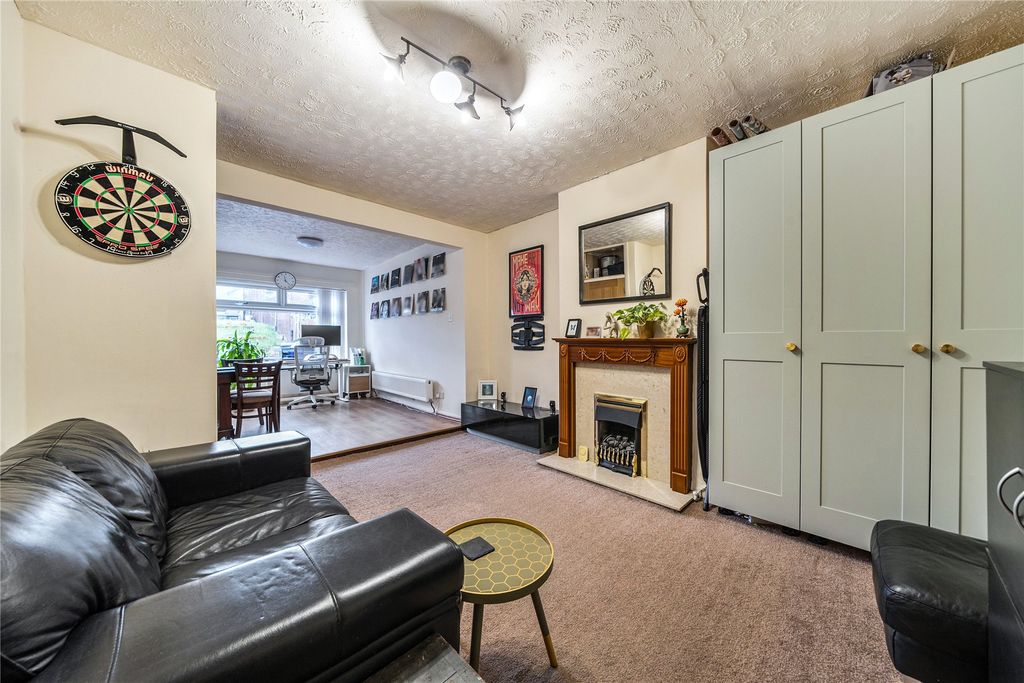 Property photo 3 of 19 Picture No. 10