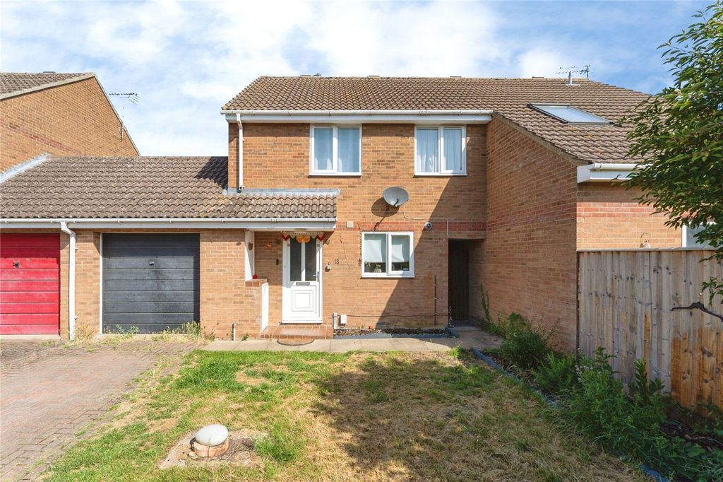 Property photo 1 of 19 Picture No. 01