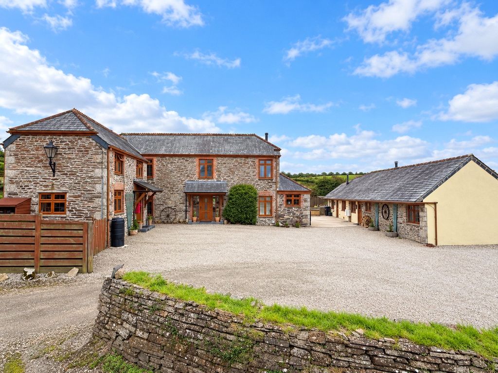 Property photo 1 of 43 Picture No. 44