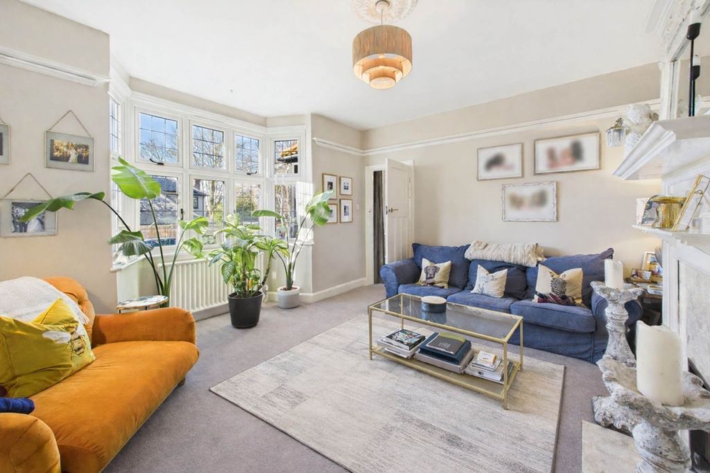 Property photo 3 of 29