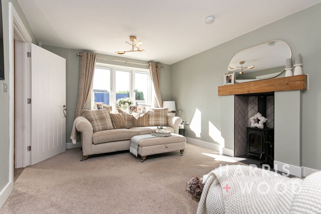Property photo 3 of 41 4032734