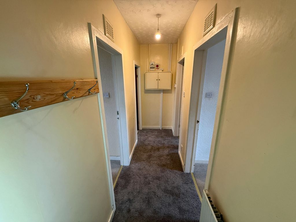 Property photo 3 of 12 20260219_152720276_Ios.Jpg