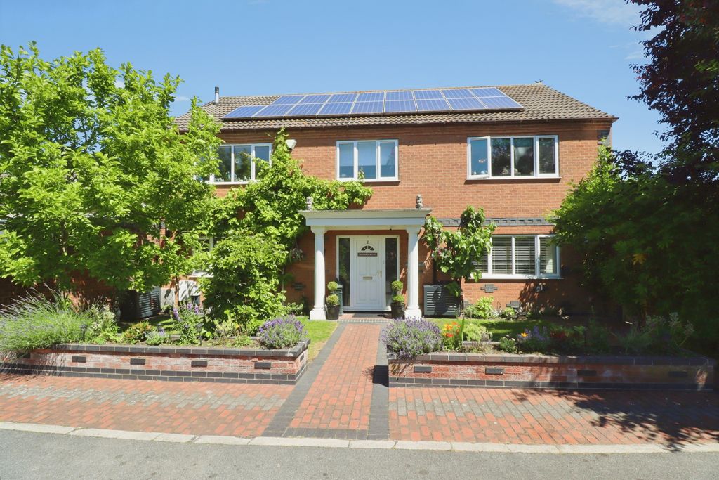 Property photo 1 of 24