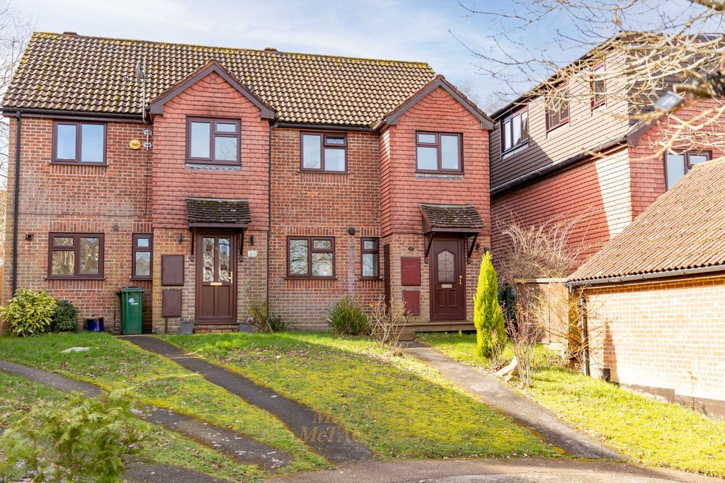 Property photo 1 of 21