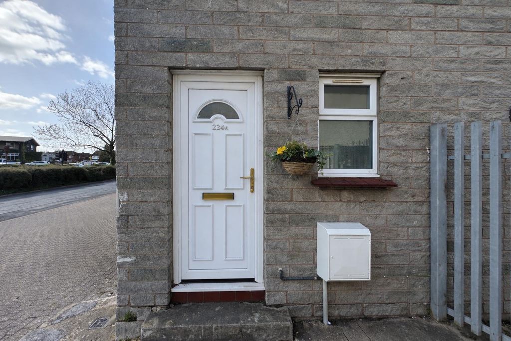 Property photo 2 of 16 Front Door.Png