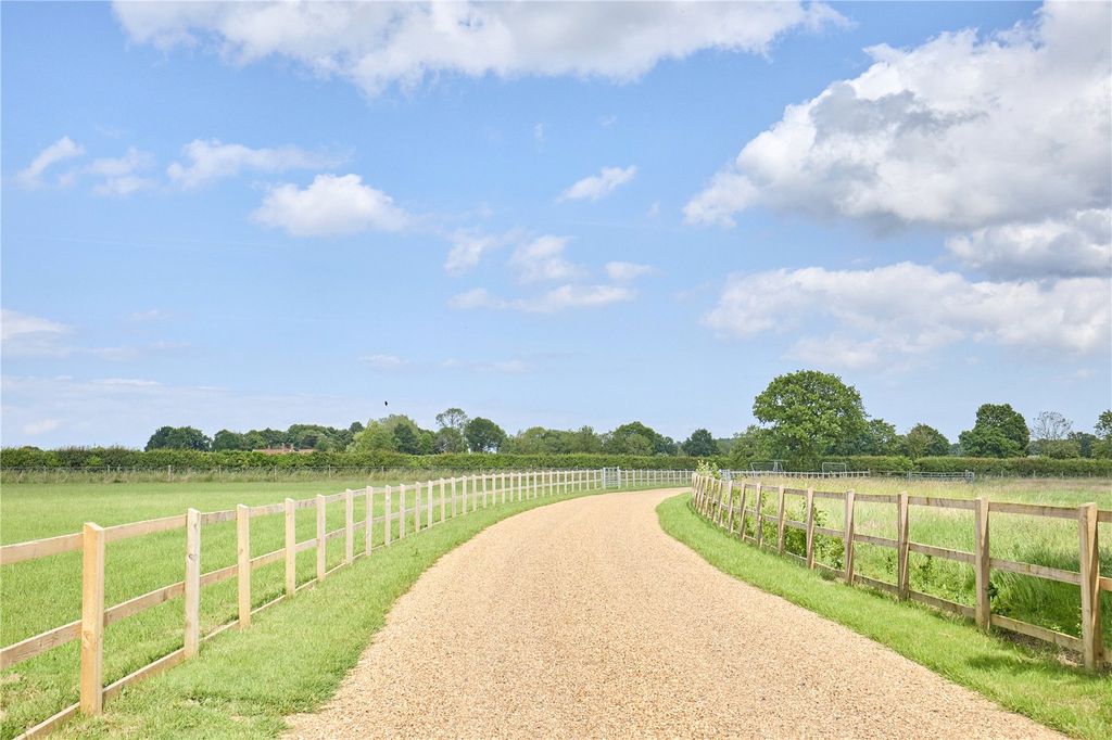 Property photo 3 of 54 Picture No. 34