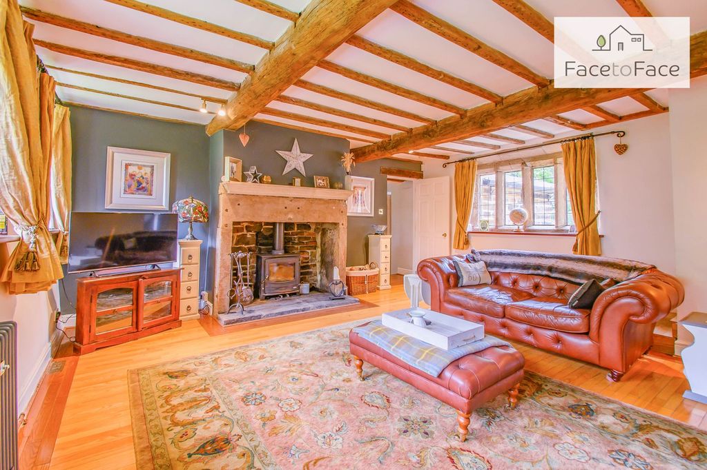 Property photo 3 of 54