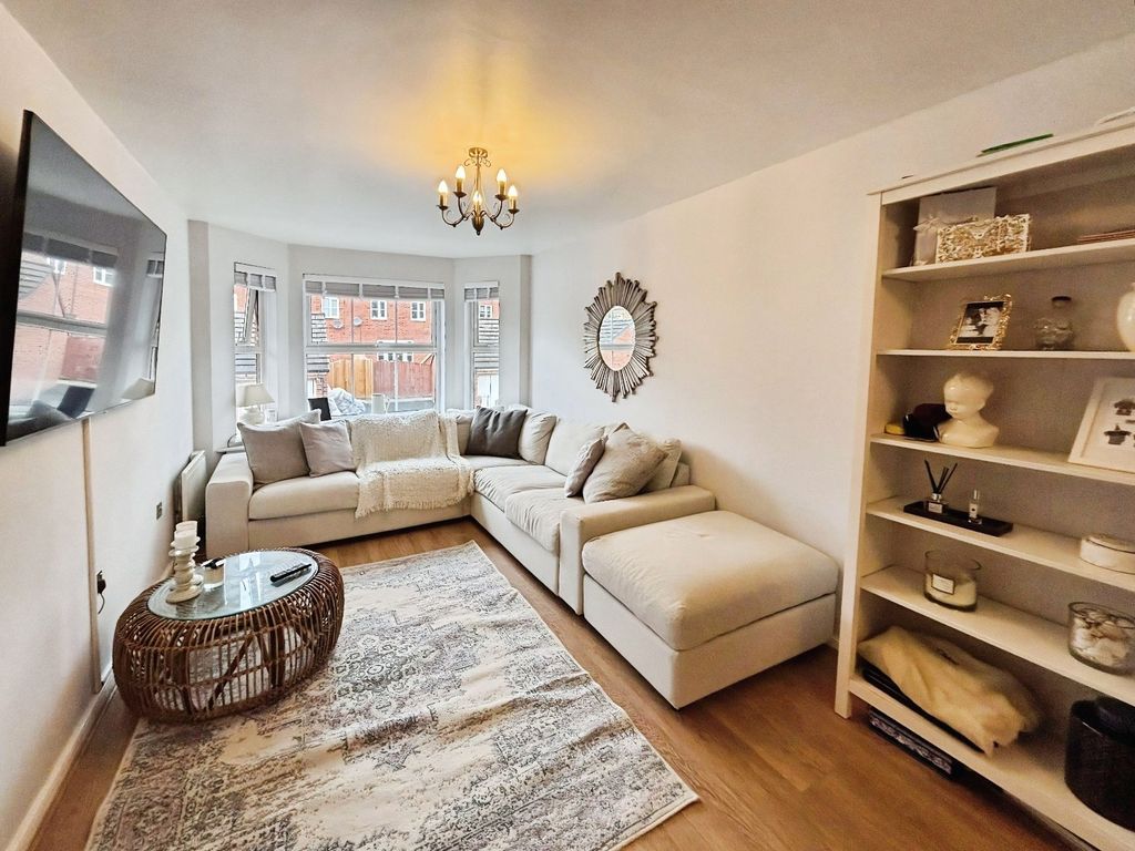 Property photo 2 of 12 Picture No. 09