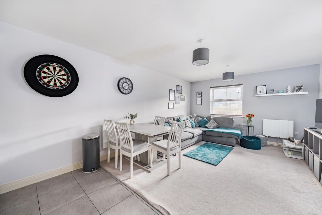 Property photo 3 of 23 1376089-8-6912295E69Be6.Jpg