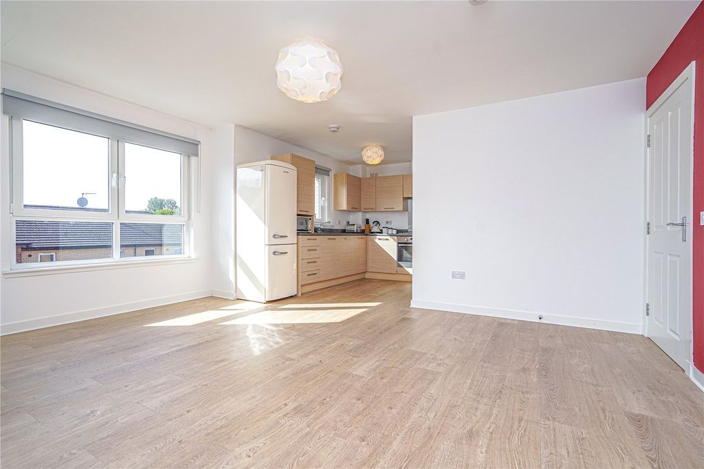 Property photo 3 of 26 Picture No. 07