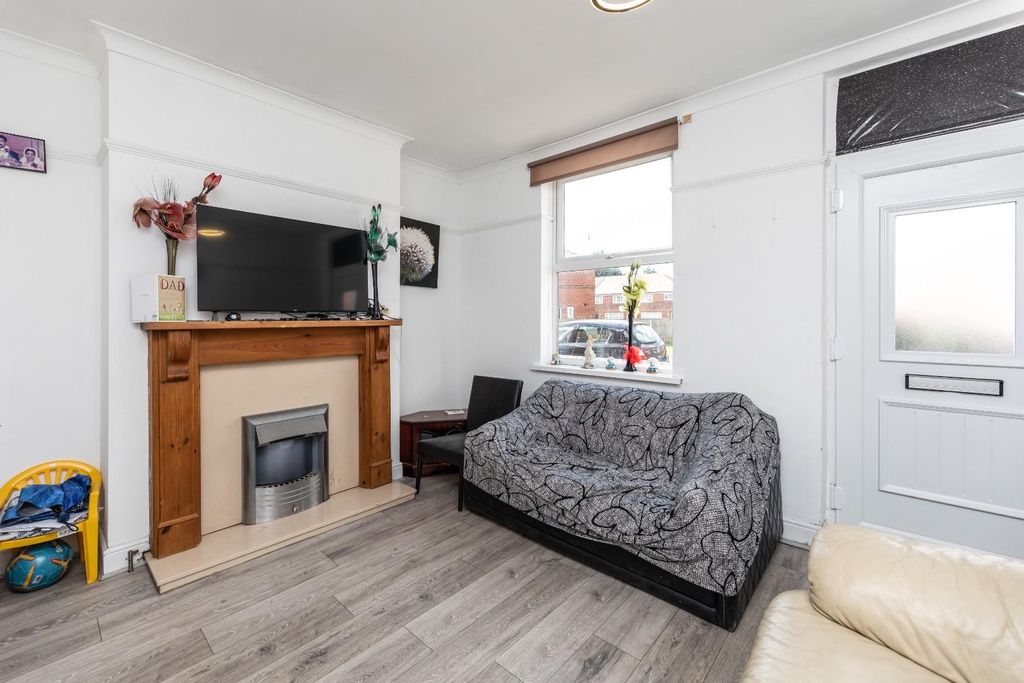 Property photo 3 of 12 Img_6089.Jpg