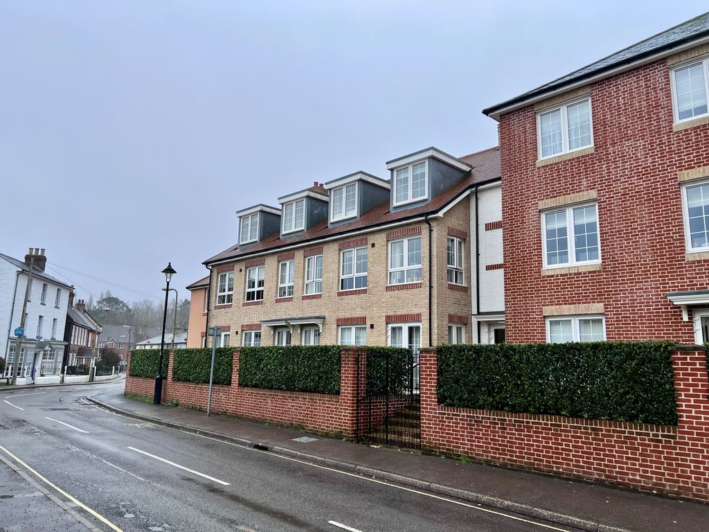 Property photo 1 of 7