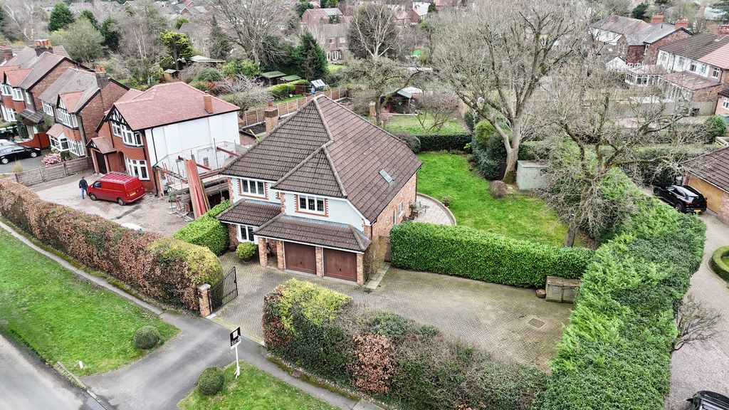 Property photo 1 of 21