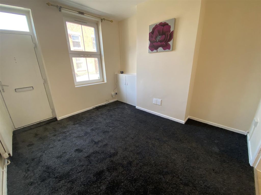 Property photo 3 of 11 Reception Room