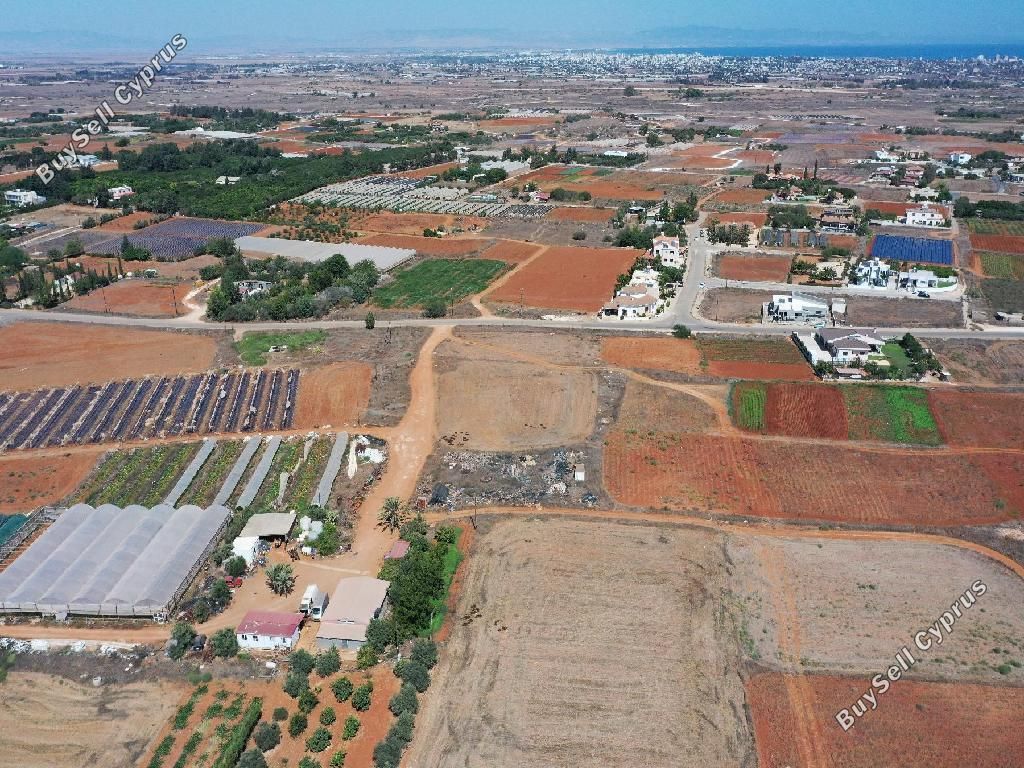 Property photo 2 of 11