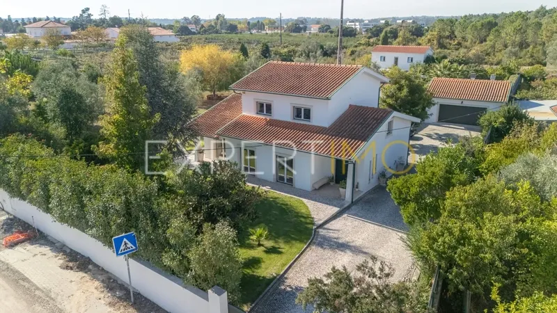 Property photo 2 of 34 Img 1