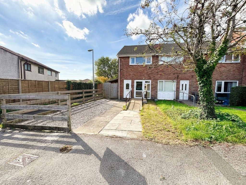 Property photo 1 of 15