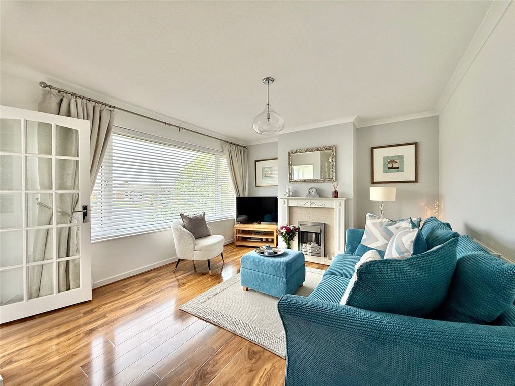 Property photo 2 of 21 Picture No. 19