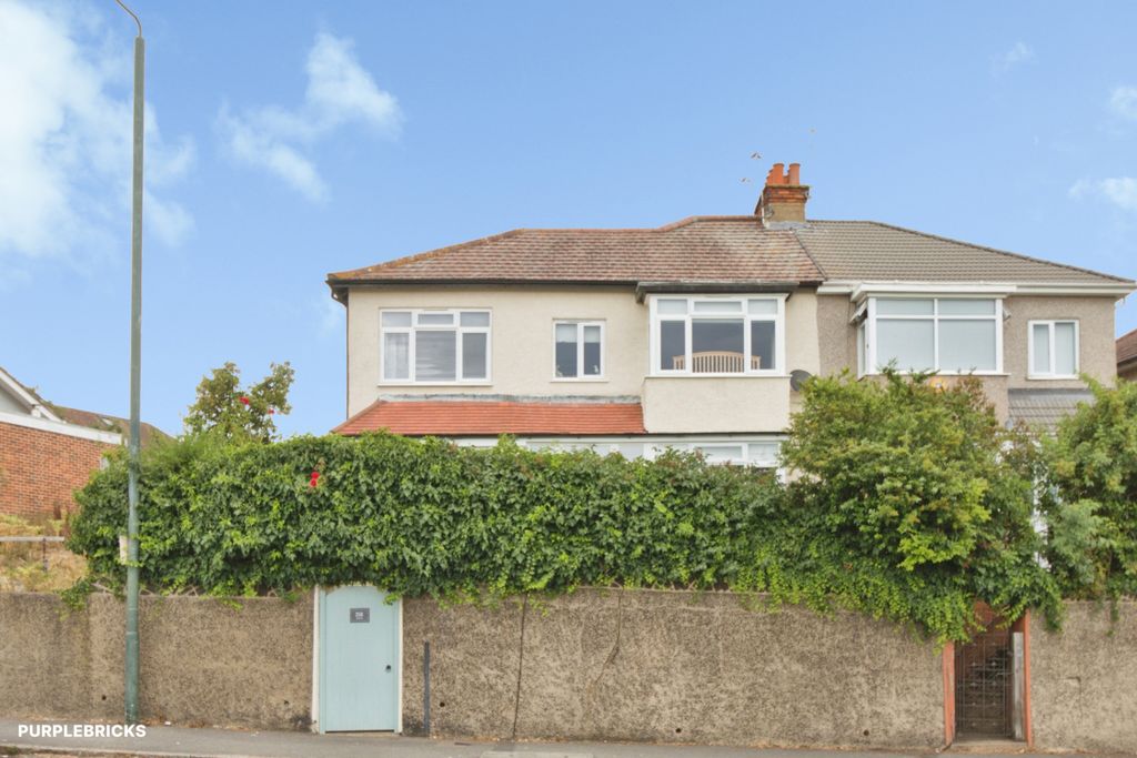 Property photo 1 of 30