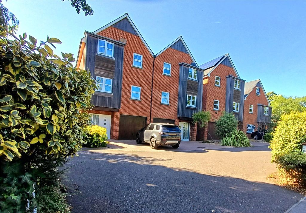 Property photo 1 of 15 Picture No. 28
