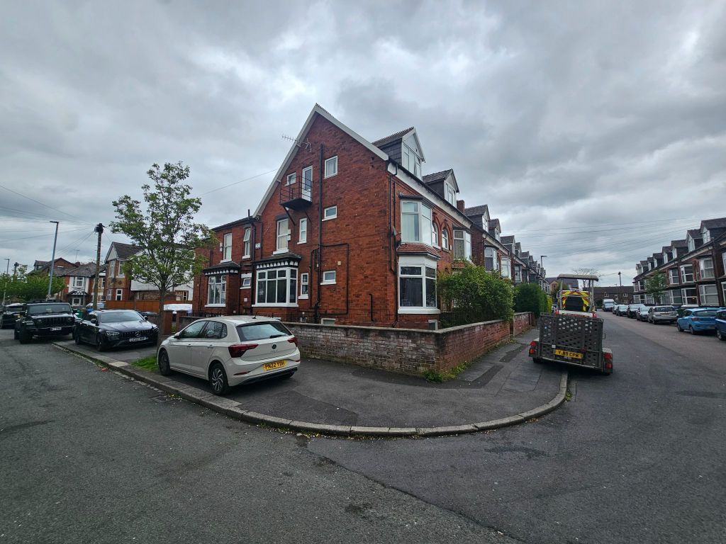 Property photo 2 of 7 Photograph 2