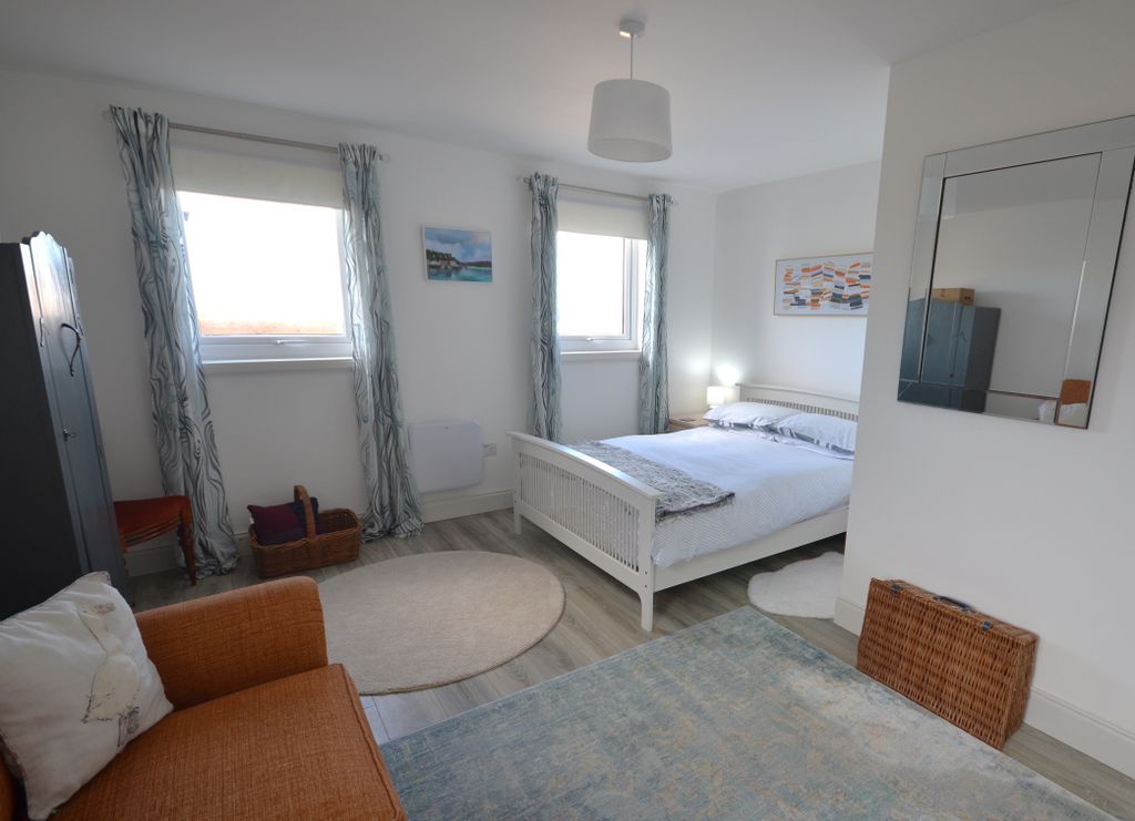 Additional image 6 of 4 bed detached house for salePoint HS2