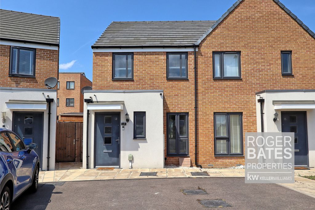 Property photo 1 of 17
