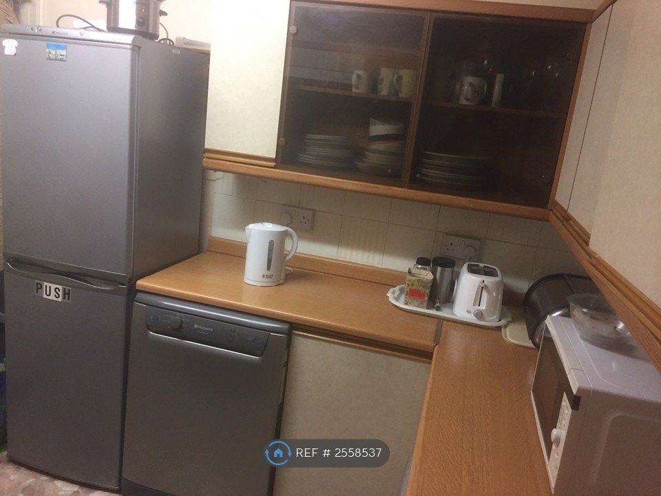 Property photo 2 of 3