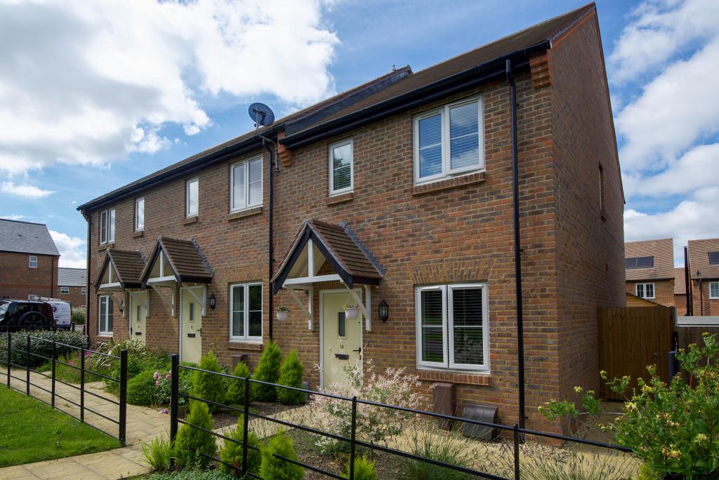 Property photo 1 of 25 5Eff72A9-CE57-4Bb3-A010-6370Fa750708_1_100_O
