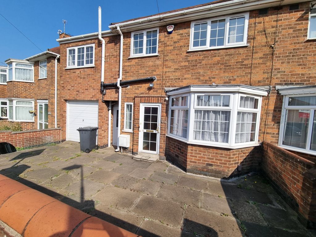 Property photo 1 of 15 Frontage
