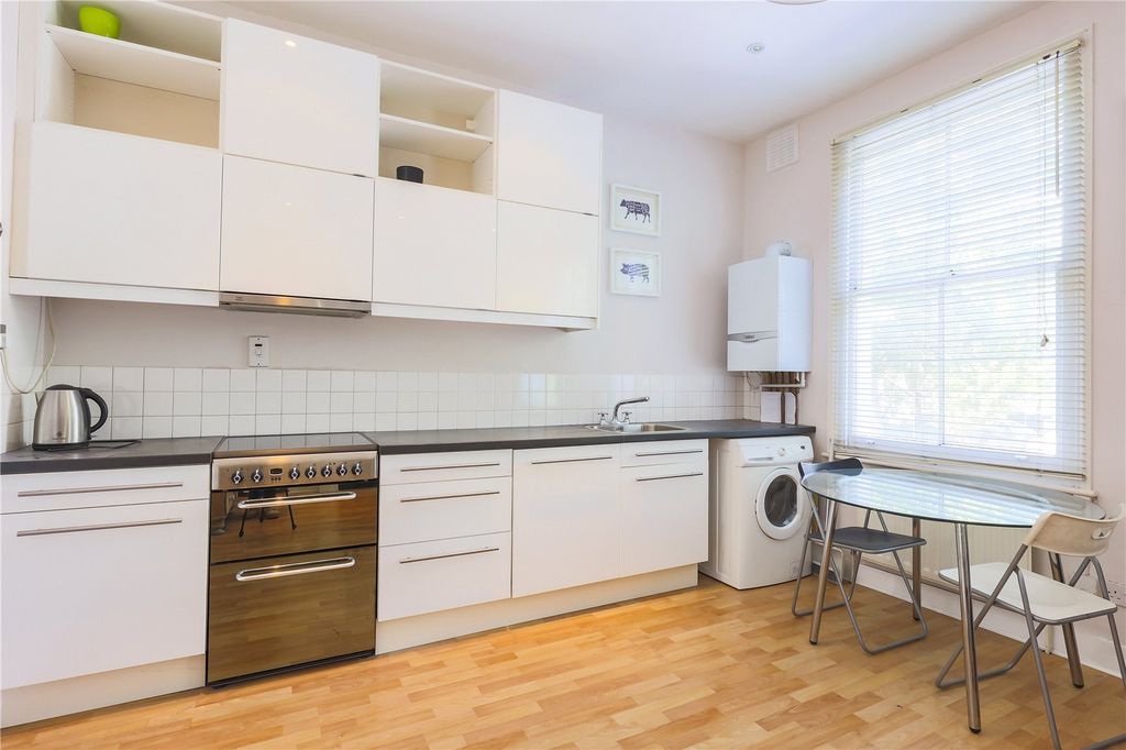 Property photo 2 of 8 Picture No. 07