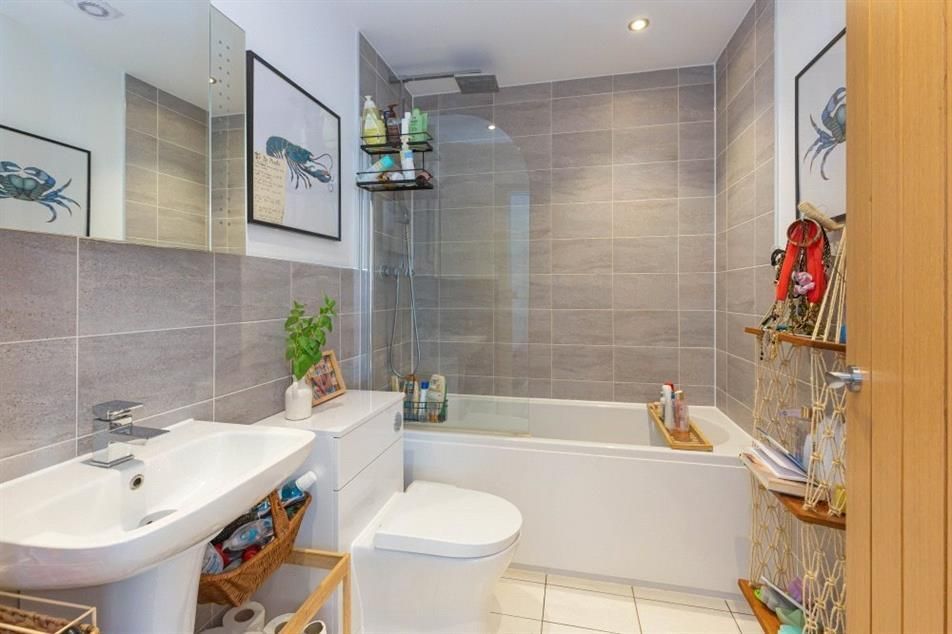 Property photo 3 of 14 Picture No. 17