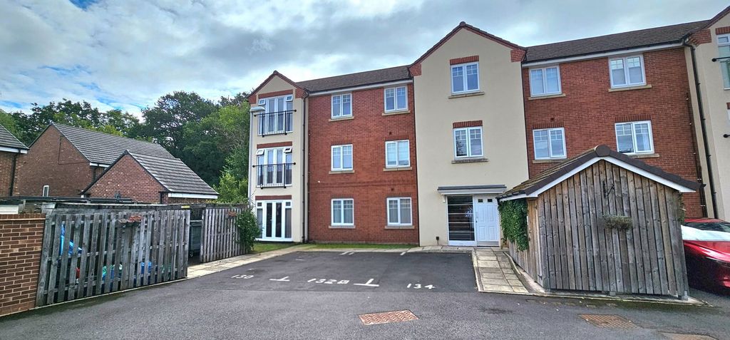 Property photo 1 of 10