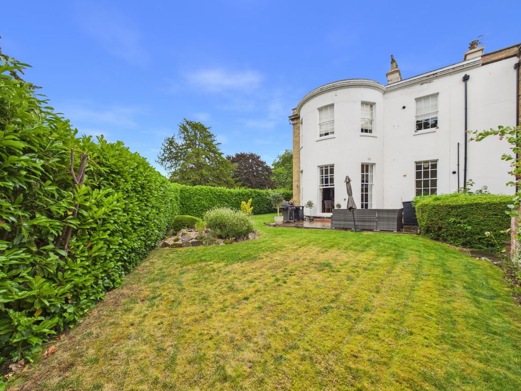 Additional image 13 of 2 bed flat for saleHenwick House, Tollhouse Drive, Worcester, Worcestershire WR2