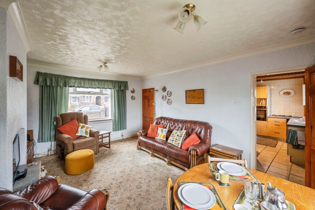 Property photo 2 of 22