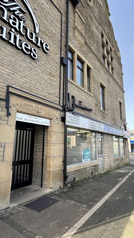 Property photo 1 of 8