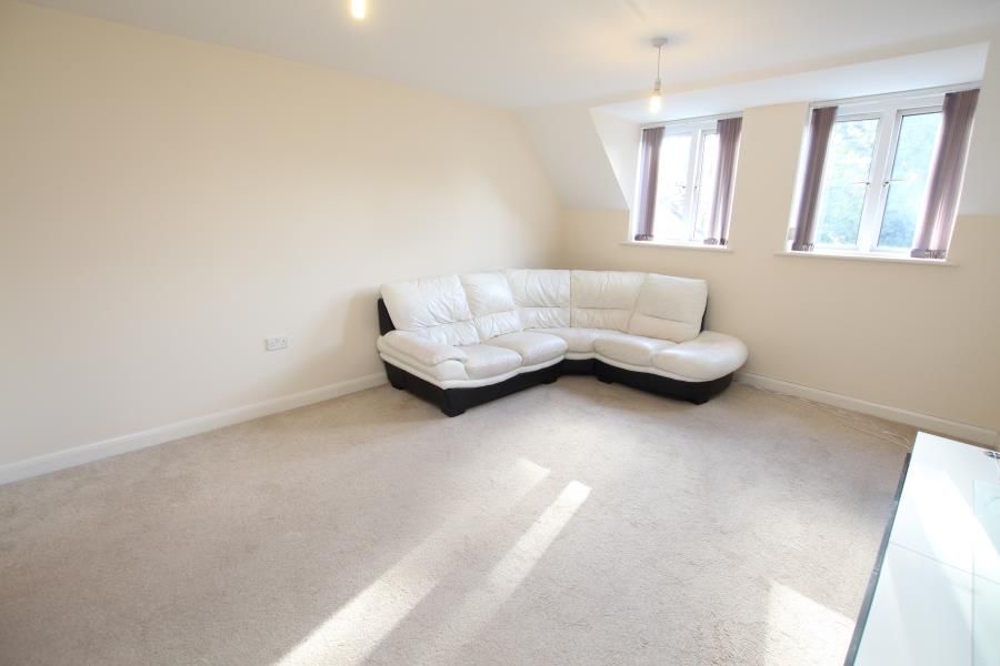 Property photo 3 of 6