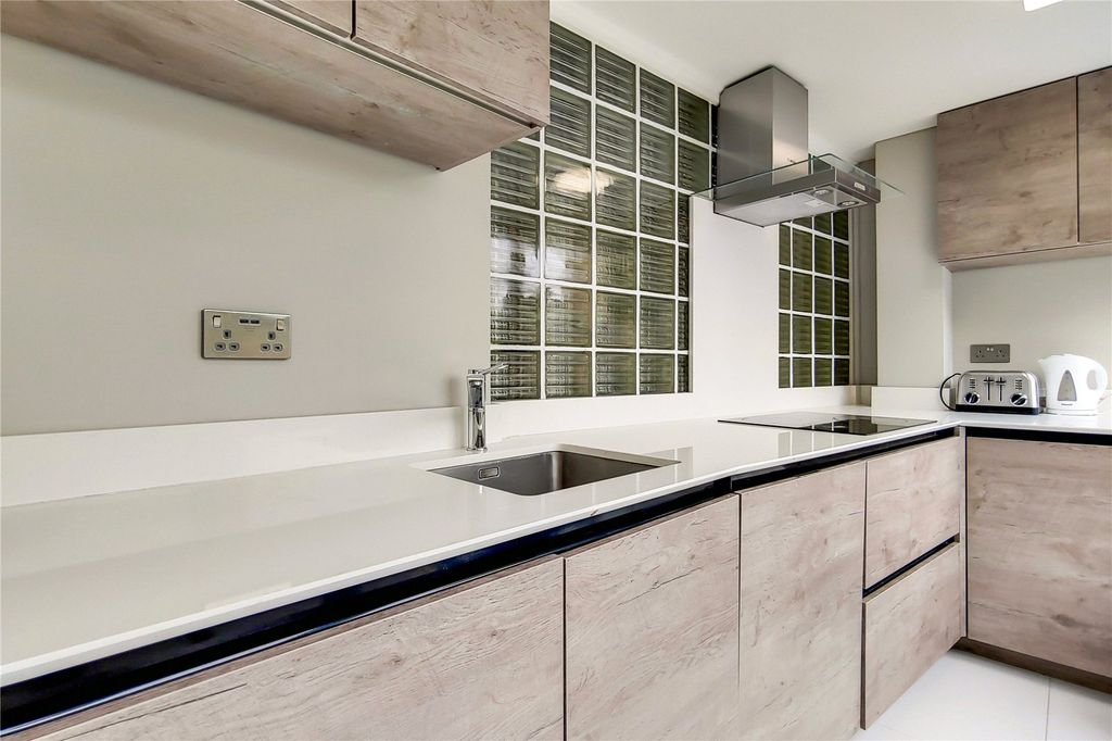 Property photo 3 of 14 Picture No. 04