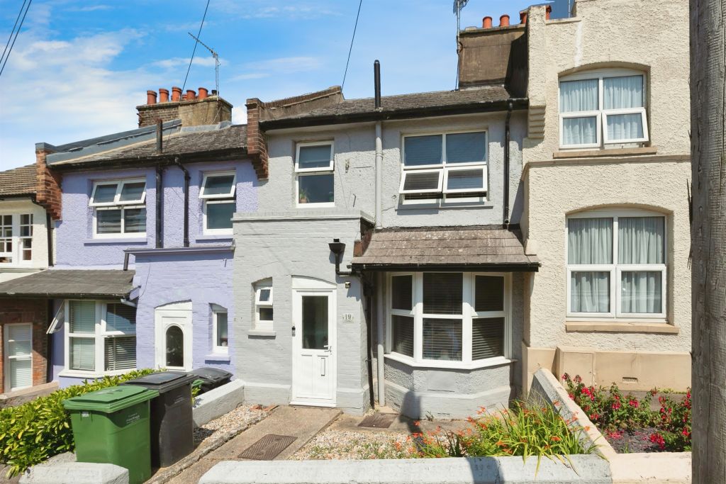 Property photo 1 of 16