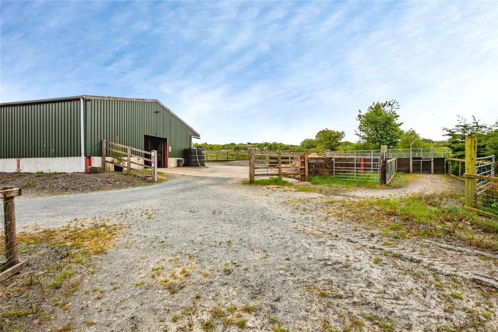 Property photo 3 of 48 Picture No. 47