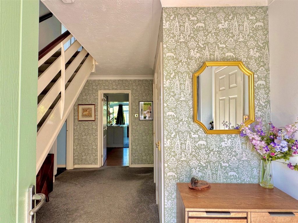 Property photo 3 of 19 Picture No. 24