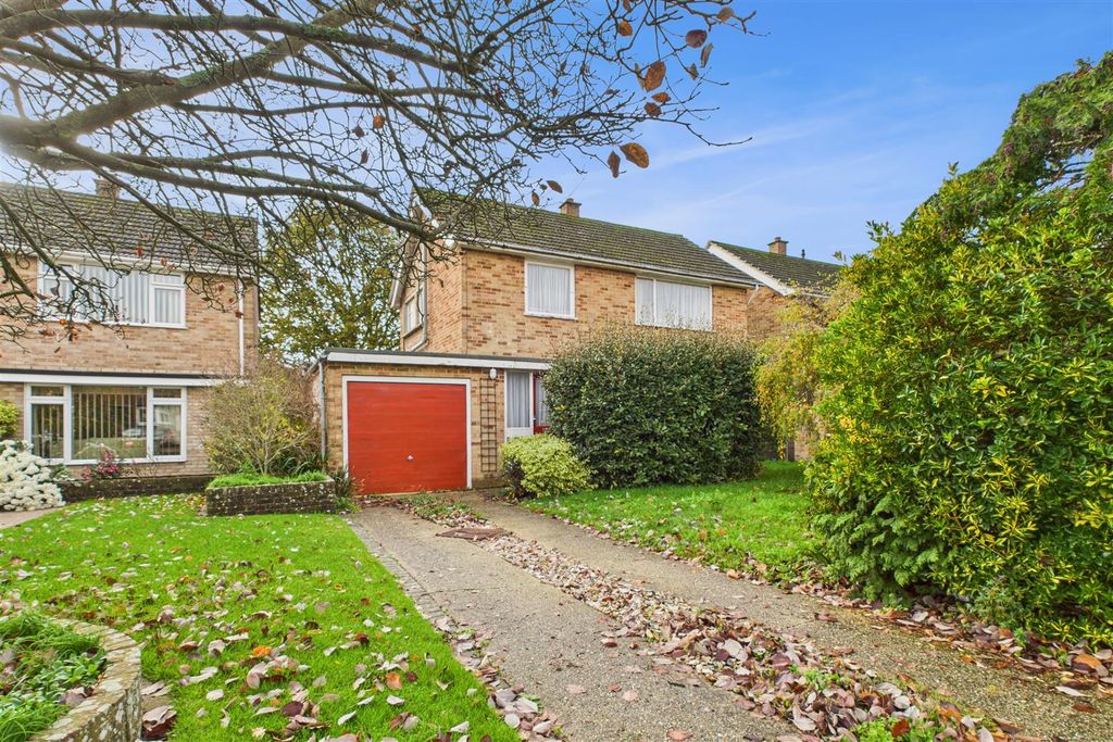 Property photo 1 of 17 Cam01894G0-Pr0245-Still001.Jpg