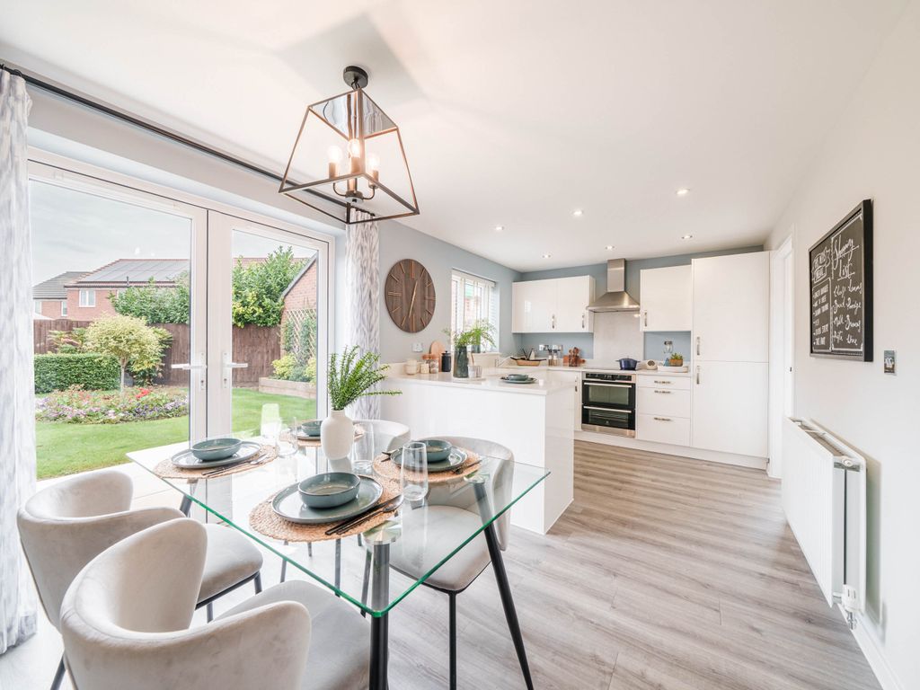 Property photo 2 of 42