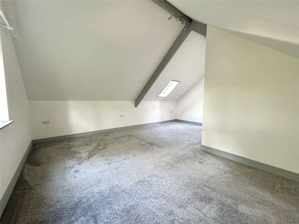 Additional image 15 of 8 bed detached house for saleCastle Hall Drive, Blackbridge, Milford Haven, Pembrokeshire SA73