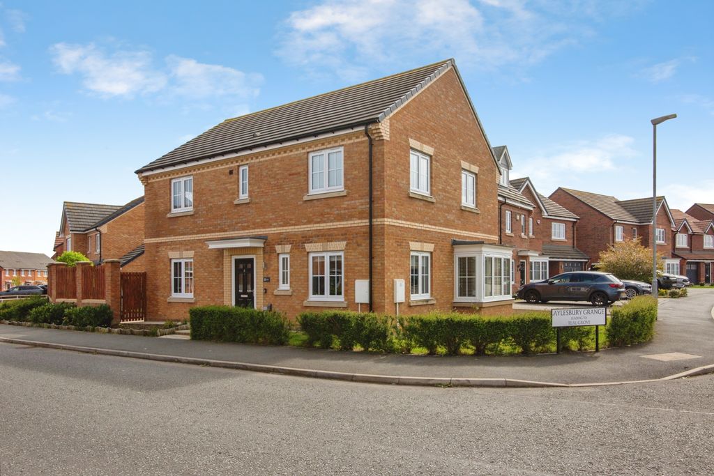 Property photo 1 of 15 Front View