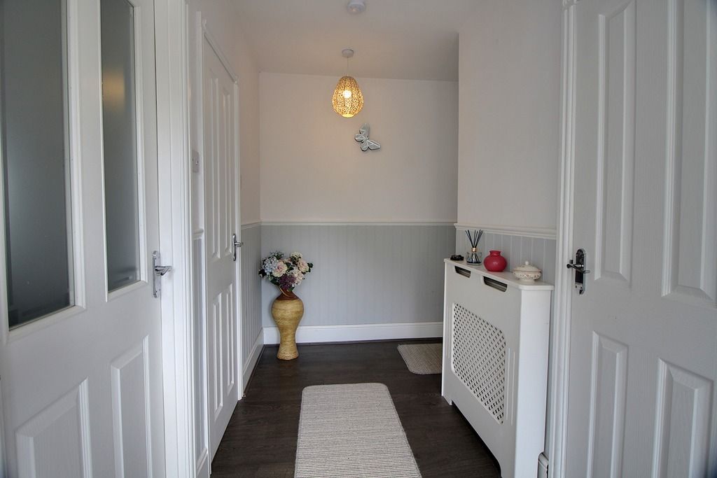 Property photo 2 of 24