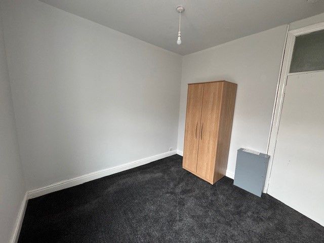 Property photo 2 of 3 Bedroom
